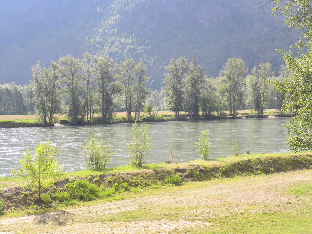 Rivermount Motel Little Fort Quarto foto